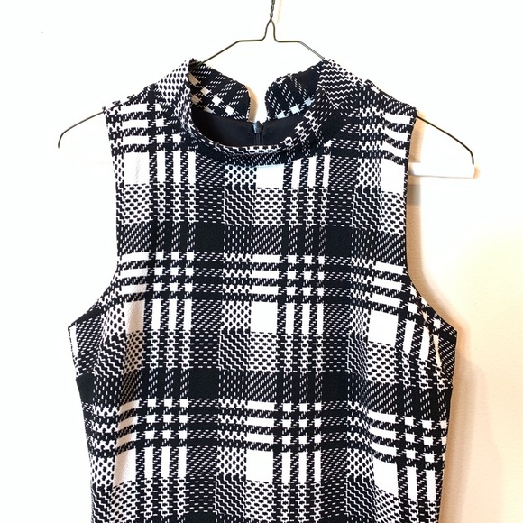 Aqua : black white plaid dress in size med - Picture 4 of 6